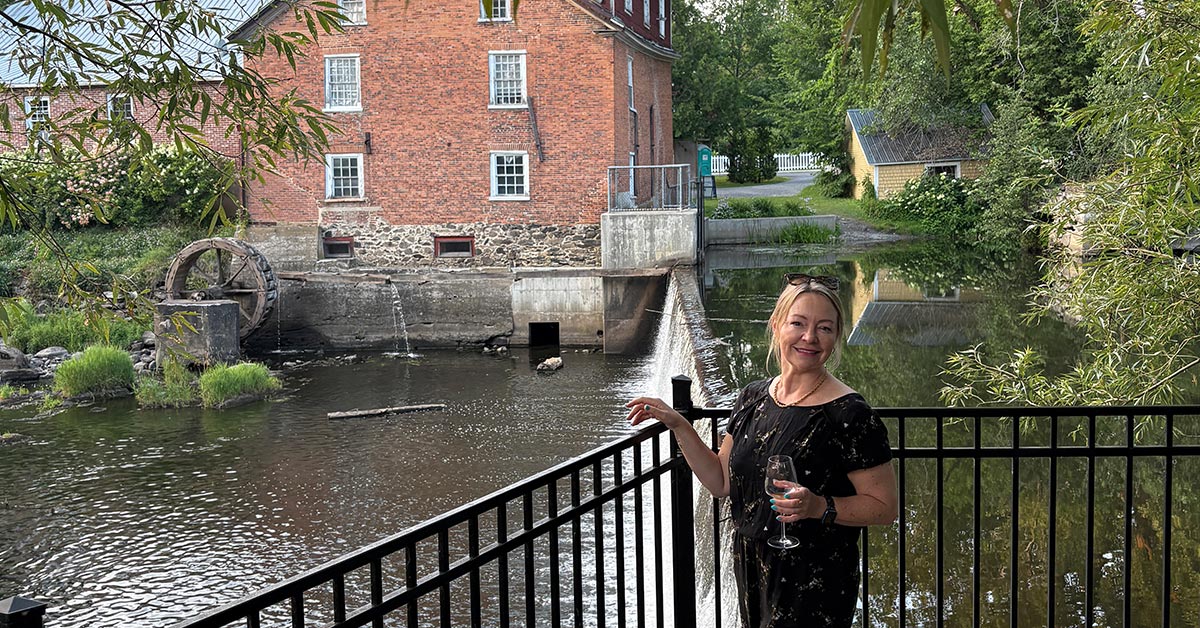 BeckyPom travel review Montreal Quebec Canada