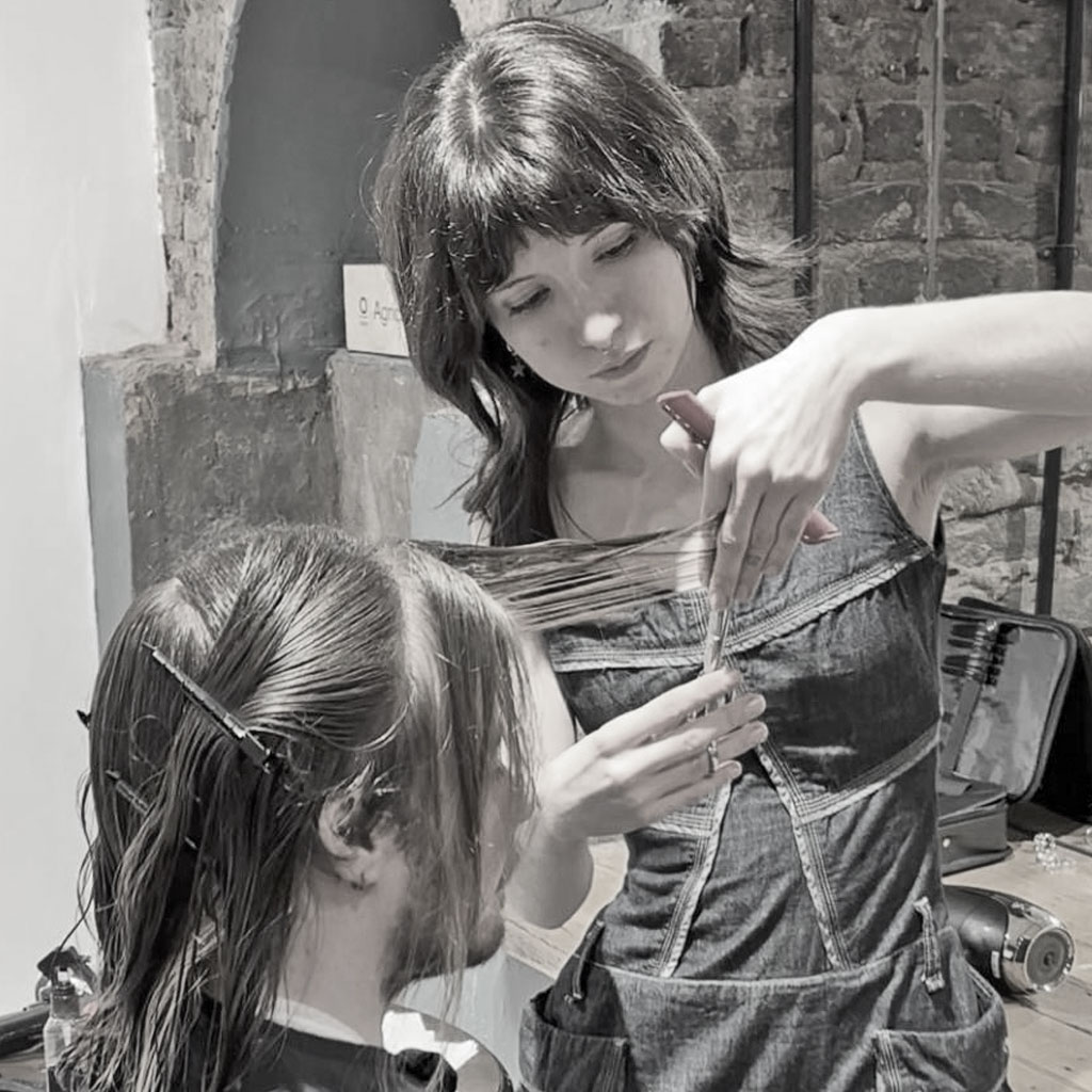 Remmy Ava, Blue Tit Portobello Hairdresser