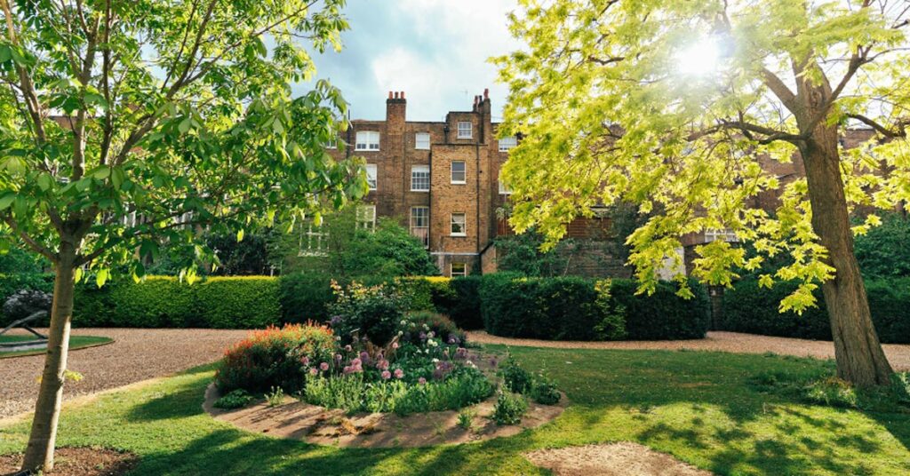 Montague Gardens